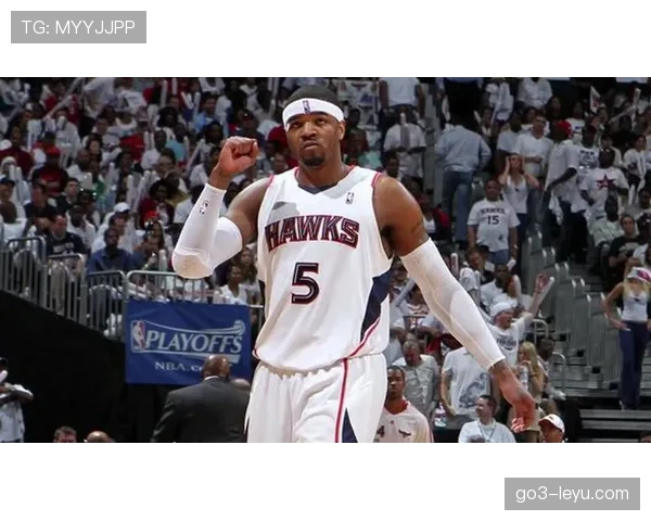 约什·史密斯无球切入效率下滑，防守影响力仍主导球队轮换