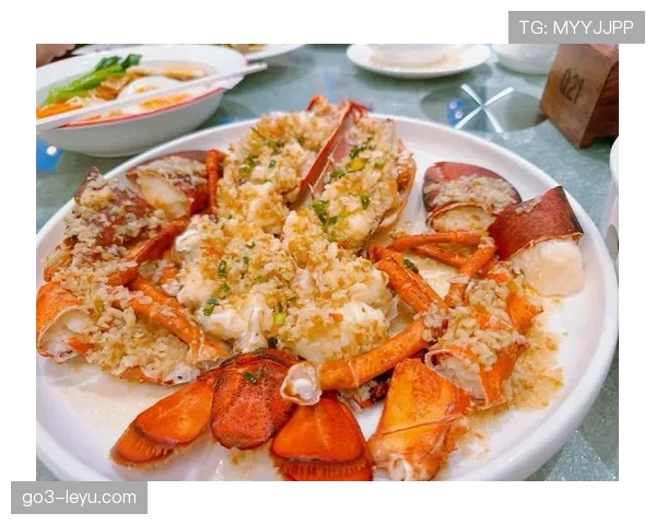 汪顺刚晒的生活照，一顿豪宅大餐吃得比我月薪还多？