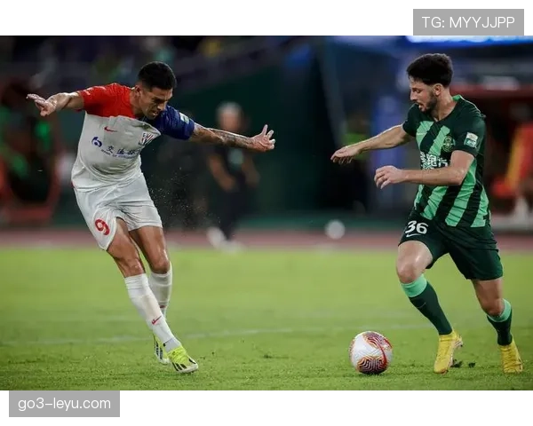 中超乱局：上海申花战术摇摆与阵容瓶颈背后的争冠危机！